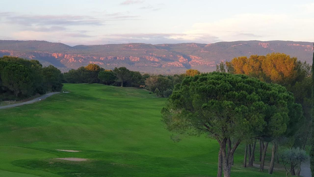 La Motte Villa Au Golf De St-Endreol מראה חיצוני תמונה
