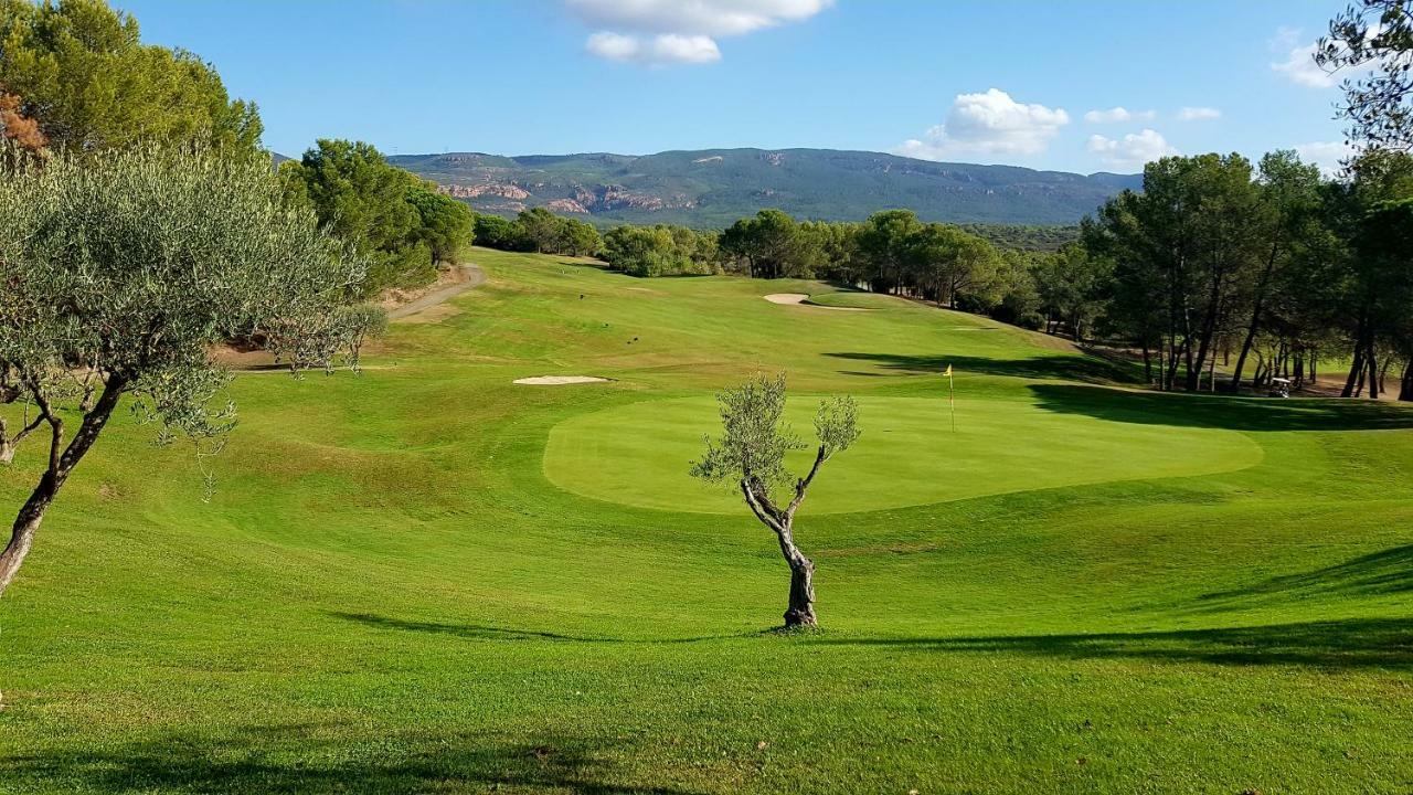 La Motte Villa Au Golf De St-Endreol מראה חיצוני תמונה